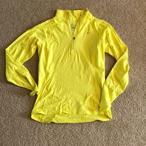 Women’s Nike Pullover